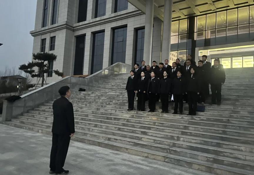 执行局利用节前被执行人返乡的时机,9人被拘传